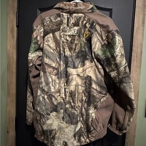 Scent blocker dead quiet camo hunting jacket. Size Medium
